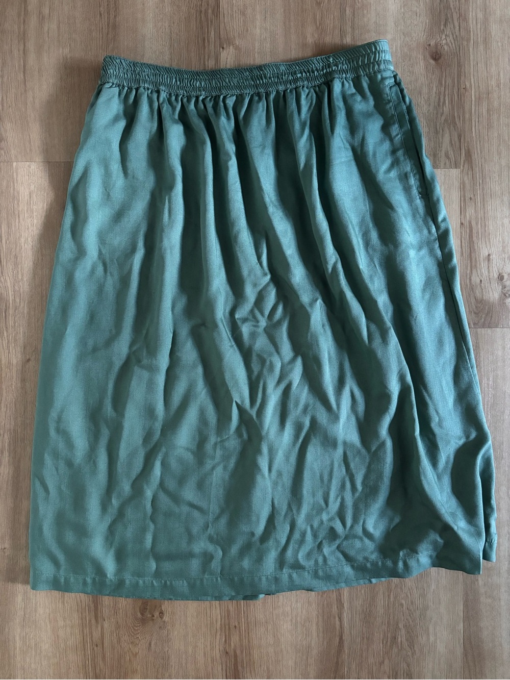 Lands’ End Green Lyocell Elastic-Waist A-Line Skirt